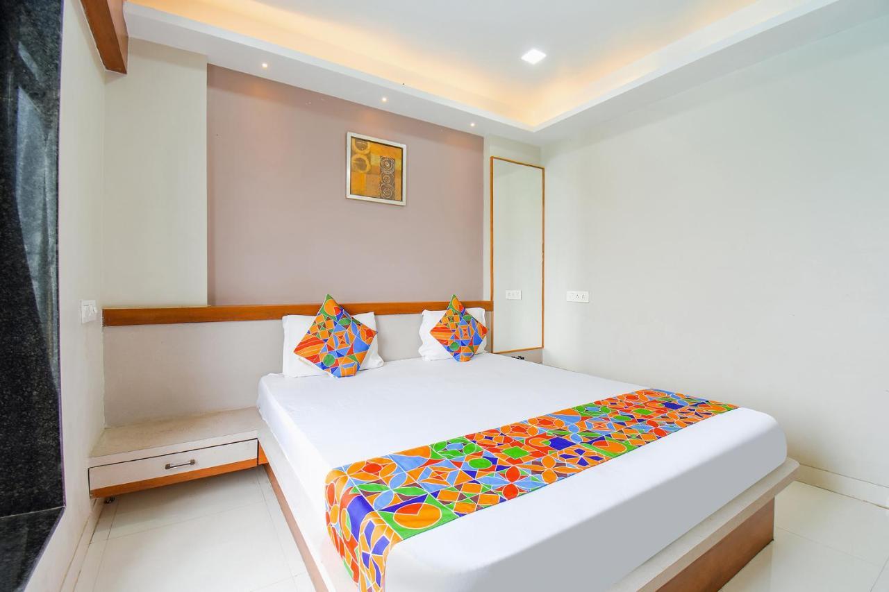 Fabhotel Prime Rajmudra - Nr Butterfly Park - 辛加瓦迪 外观 照片
